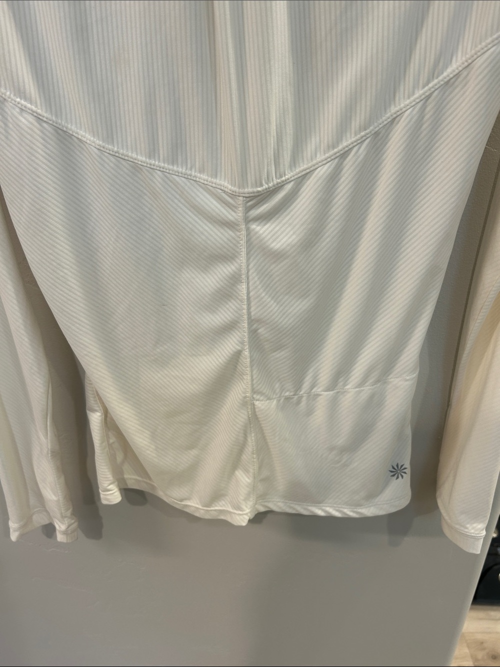 Athleta Cream Lightweight Long-Sleeve Performance Top - Picture 7 of 7